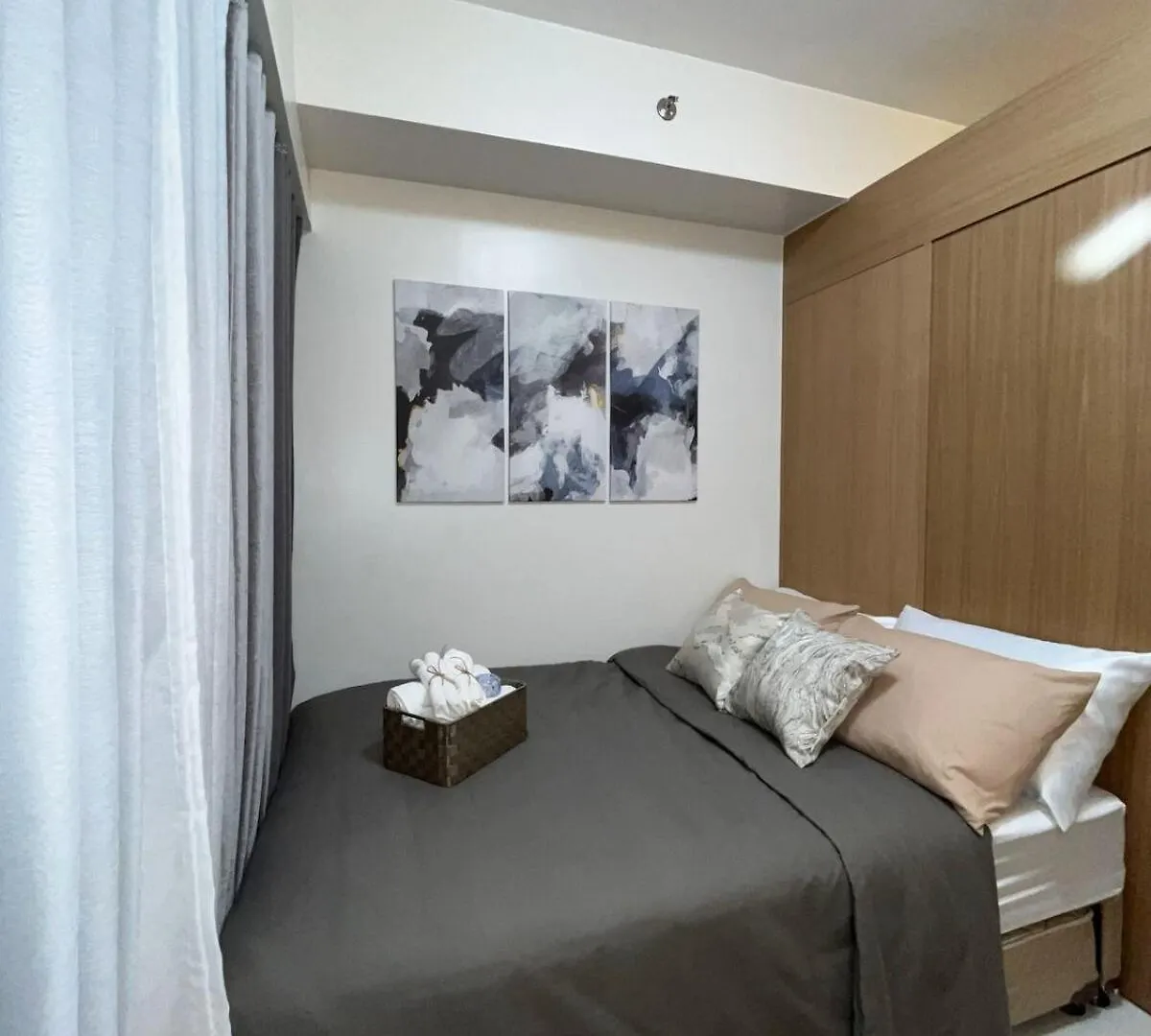 Stylish 1Br Condo In Makati City Manila
