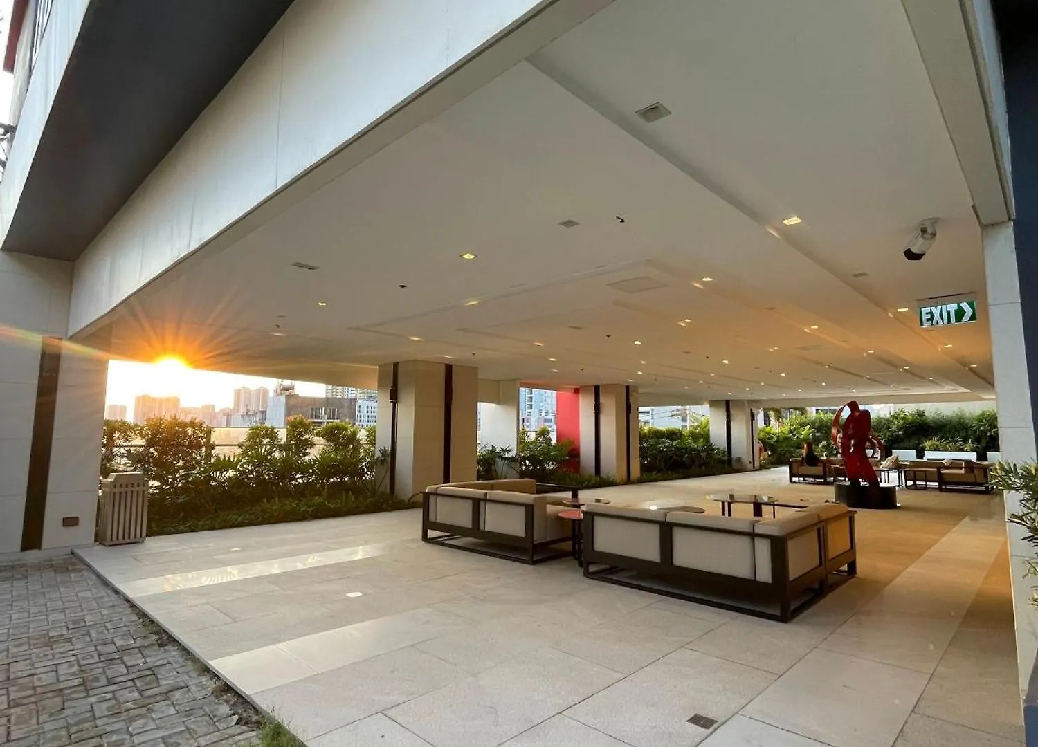 Stylish 1Br Condo In Makati City Manila Philippines