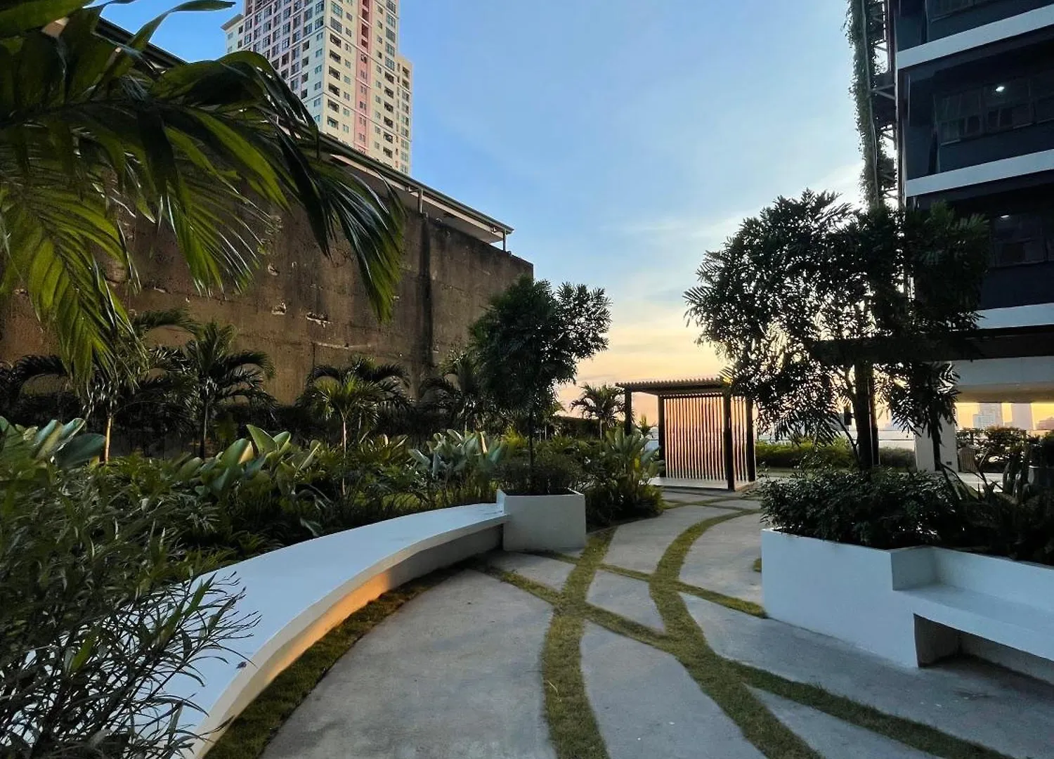 Stylish 1Br Condo In Makati City Manila